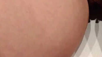 Schau mir zu was ich mir für ein geiles Tattoo steche