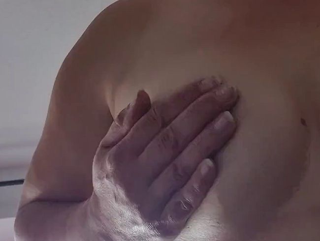 Short Clip – Geile BOOBS – Tittenfick