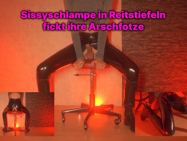 Sissyschlampe in Reitstiefeln fickt ihre Arschfotze mit zerrissener glanz Leggings
