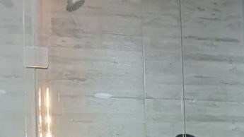 voyeurismus in der Dusche