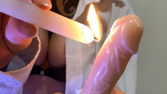 HOT WAX auf deinem LITTLE POCKET PENIS