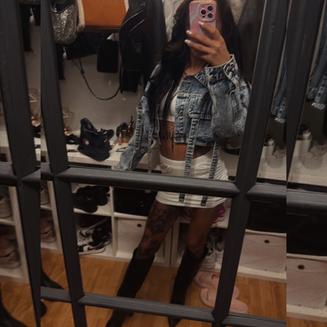 Lizzy-liz_98