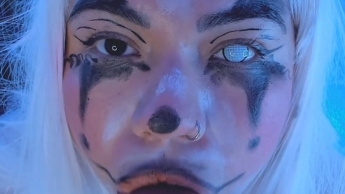 Teuflischer Clown, verzehre deinen Schwanz, das Ende ist böse