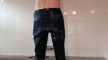 Wunschvideo – Ich piss mir in meine Jeans