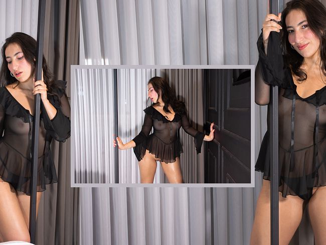 Erotic and sexual dance with Lina Monsalve