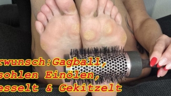 Userwunsch: Gagball, Fußsohlen Einölen, Gefesselt & Gekitzelt + Nackt