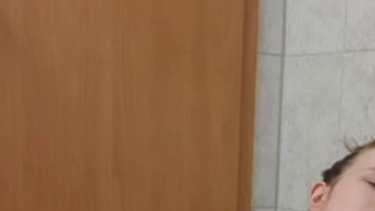 Princess Lilly – Heißer Dirty Talk im Badezimmer ??