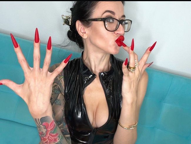 ROTE matte Farbe. Lange Nägel, Handflächen, Handjobs mit Spucke, schwarzes PVC auf mir