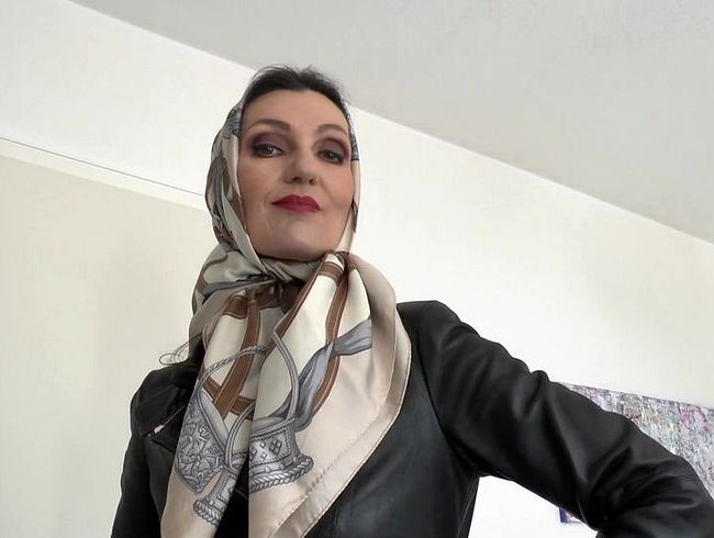 Schöne Seidenkopftücher Modenschau, Joi, Lady Victoria