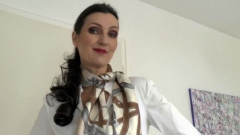 Seidentücher Modenschau, Joi, Lady Victoria