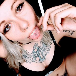 sarah_sky_official