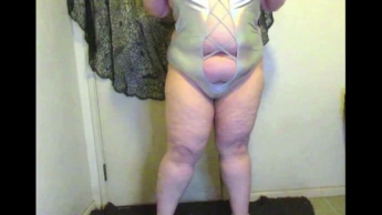 BETA-SICHERER STRIPTEASE FÜR VERLIERER! (ERHEBLICH)