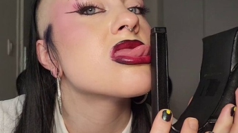 DU bist der Auserwählte-deine Göttin nimmt sich ganz behutsam für dich Zeit & weckt deine Sinne ASMR