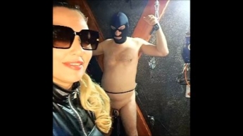 Der Sklave verschlossen mit Cellmate KG am Kreuz Zwangsabmelkung Nahaufahmenclip Part 2