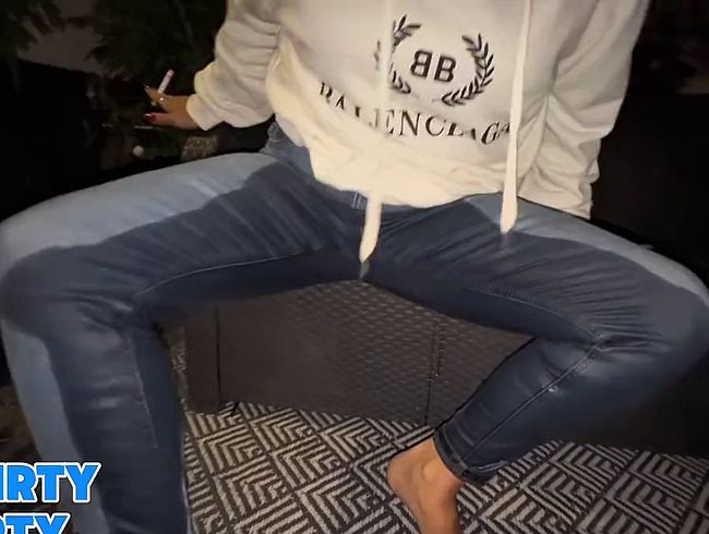 Ein total versauter Jeans-Piss!