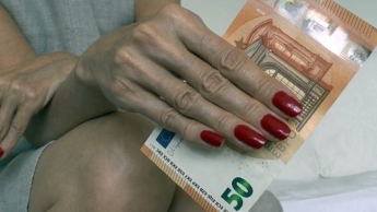 Masturbiere für meine roten Fingernägel, POV, Teil 1 Lady Victoria