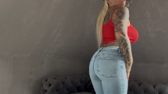 Wixxen auf fetten Jeansarsch – lass dein Pimmel tanzen