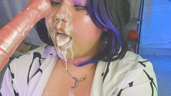 großes Abspritzen in meinem Gesicht, oh nein