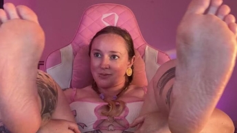 zieh meine Socken aus und zeige Füße
