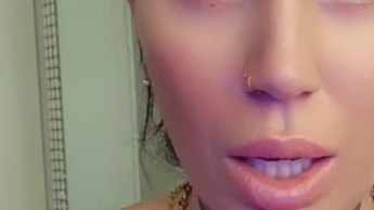 FOLGE MEINEN BEFEHLEN, BIS ZUR EXPLOSION! Hier ist Deine ultimative Wichsanleitung!