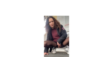 Zwischen Bahnhof und vorbeifahrendem Zug / Klit-Penetration