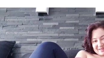 Berührst du dich selbst und denkst dabei an mich?