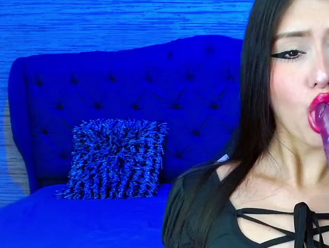 Brünette mit langsamem Feuer