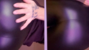 Dein kompletter Kontrollverlust – Arschanbetung