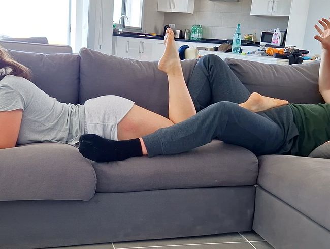 Eier treten in Ballerinas und Barfuß