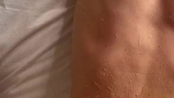 Hab ihn vollgebrunzt ?