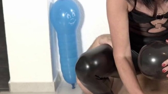 Ich spiele mit Luftballons und deinem harten Schwanz bis du spritzt Teil 4/4