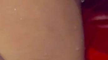 MEINE PLASTIKPUPPE-FREUNDIN VERLÄSST MICH … ABER MEIN MANN KOMMT