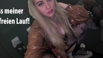 Mein geilster Piss auf der öffentlichen Toilette!