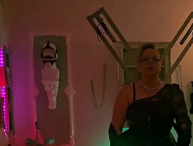 Monika Schmidt Femdom Facesitting?Smothering?Ass Worship?Verbal Humiliation