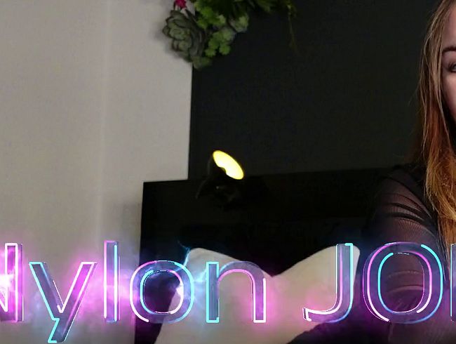 Nylon JOI – Du bettelst um Erlaubnis