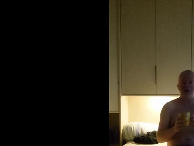 Nylonjunge wünscht Dir einen frostigen Morgen