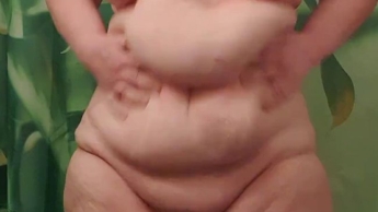 Nylons vollgepisst und damit herumgespielt