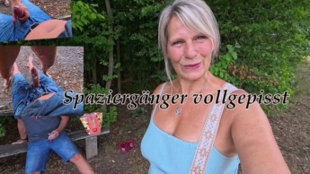 Spaziergänger draussen Vollgepisst