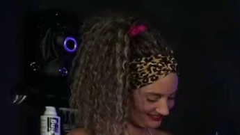 FFM PEGGING AUF DEM STRAFBOCK