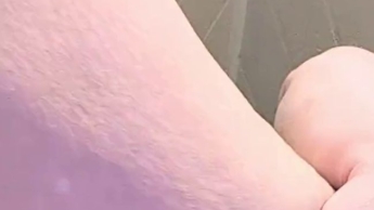 Fotze weiten mit Speculum….