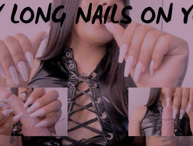 Ich grabe meine Nägel in dich.