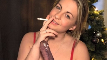 Smoking Tease – Heiß geraucht und tief verschlungen -rauchst du mit mir eine ???