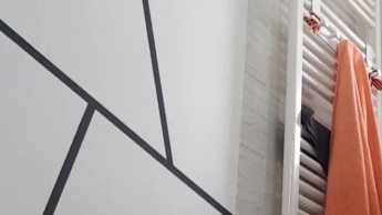 Stellt euch vor, ich bin nackt und berühre mich selbst… denn genau das tue ich gerade.