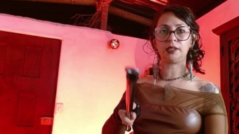 Ich habe die Kontrolle – Femdom