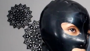 Liebhaber von schwarzem Latex