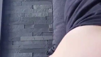 Ich möchte, dass du in mir kommst und dann möchte ich deinen Schwanz sauber lecken.