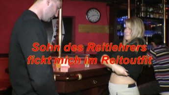 Sohn des Reitlehrers Fickt mich im Reitoutfit