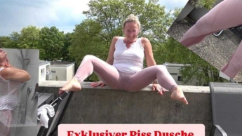 Exklusiver Piss Dusch Video ! Wunschvideo oder Traum-Video????