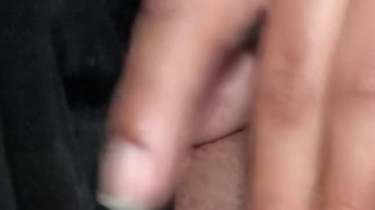 Getting a hot handjob from a naughty Latina